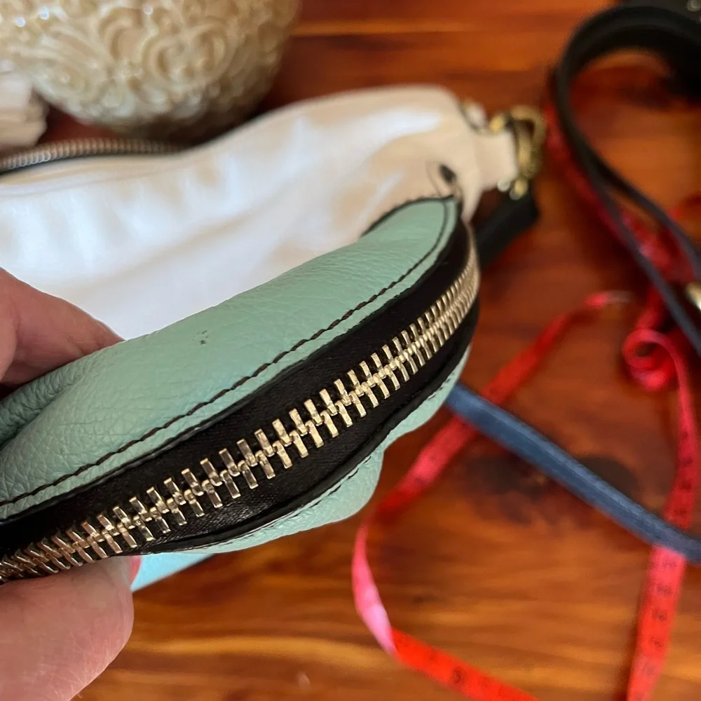 orYany Shoulder/Crossbody‎ Bag - Picture 9 of 16